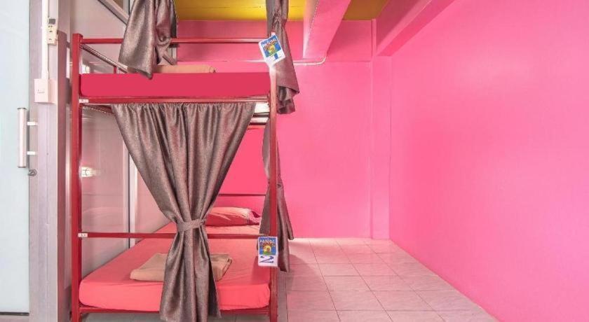 Oyo 586 I Hostel Phuket Ngoại thất bức ảnh