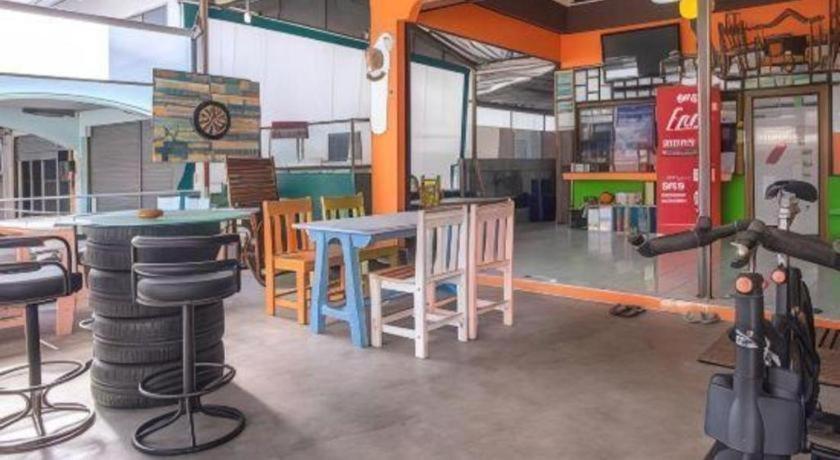 Oyo 586 I Hostel Phuket Ngoại thất bức ảnh